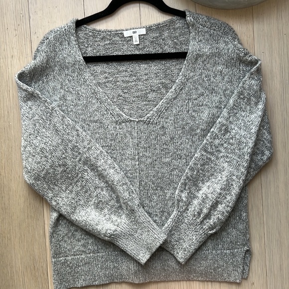 BP. Grey V-Neck Pullover Knit Sweater - Picture 1 of 6